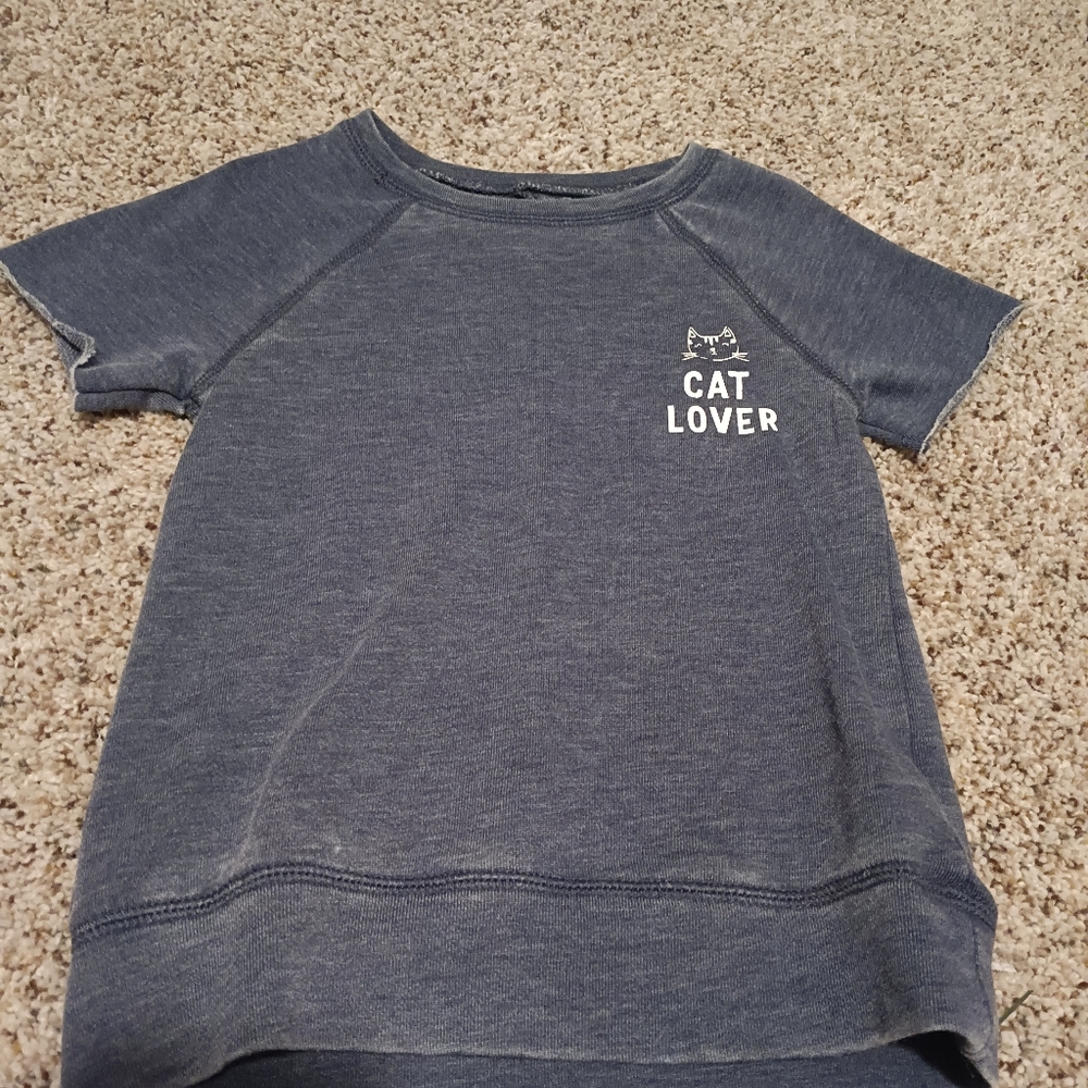 Short sleeve sweatshirt